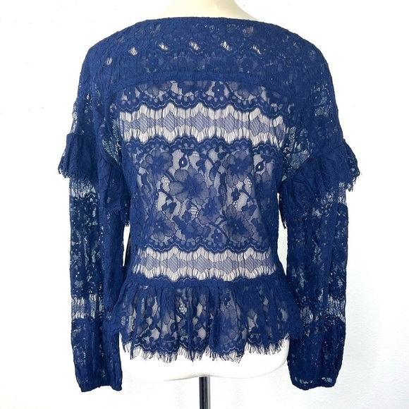 LULU’S Navy Blue Lace Top Long Sleeve Blouse Size Medium - Picture 2 of 9